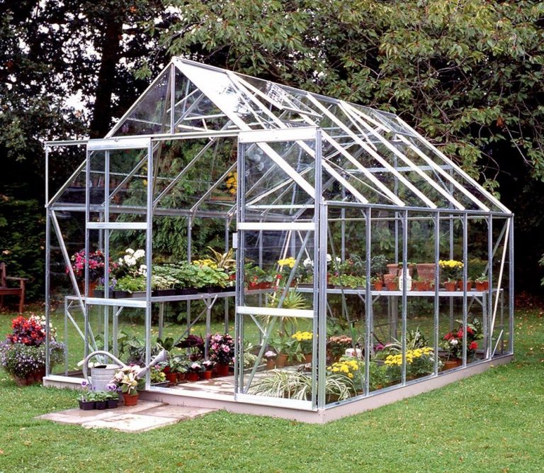 Halls Magnum Greenhouse Review - Greenhouse Reviews